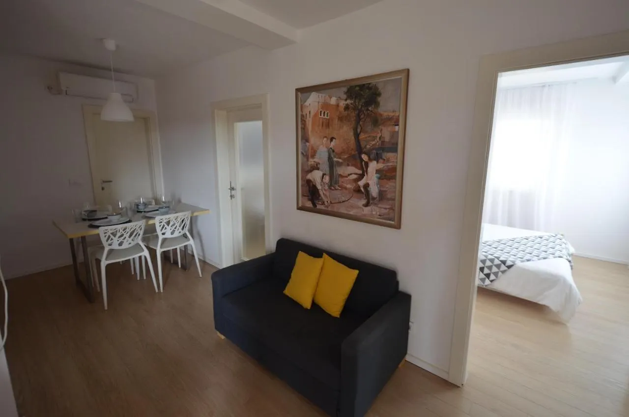 Apartments Karmen Maria Novigrad