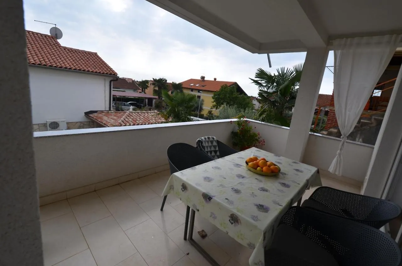 Apartments Karmen Maria Novigrad  Novigrad (Istria)