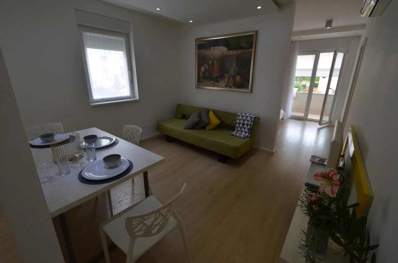 Apartments Karmen Maria Novigrad  Chorwacja
