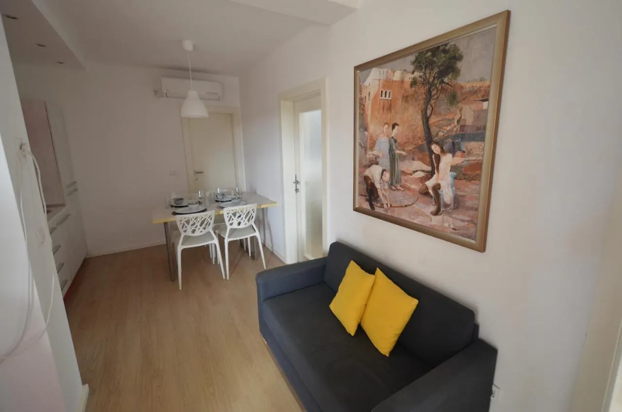 Apartments Karmen Maria Новиград Хорватия